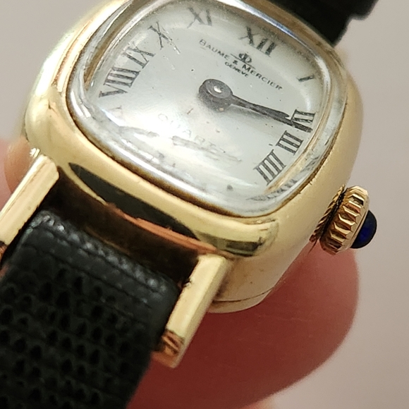 Baume & Mercier Gold and Black Women\'s Watch main image 4